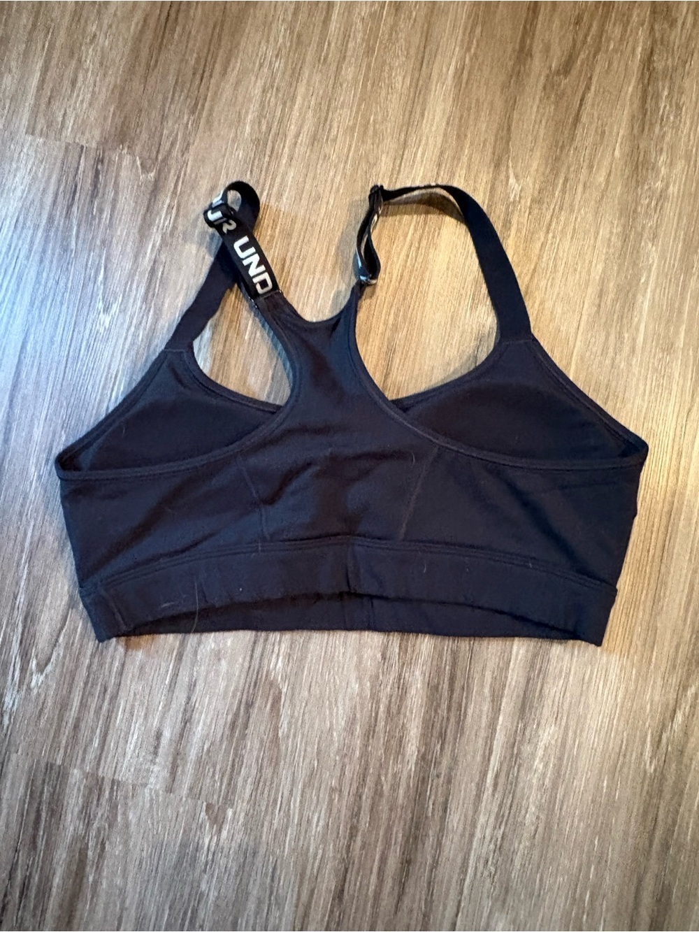 Bundle
Under Armour Black&Purple Sports Bra with Branded White Strap Detail - Picture 2 of 4